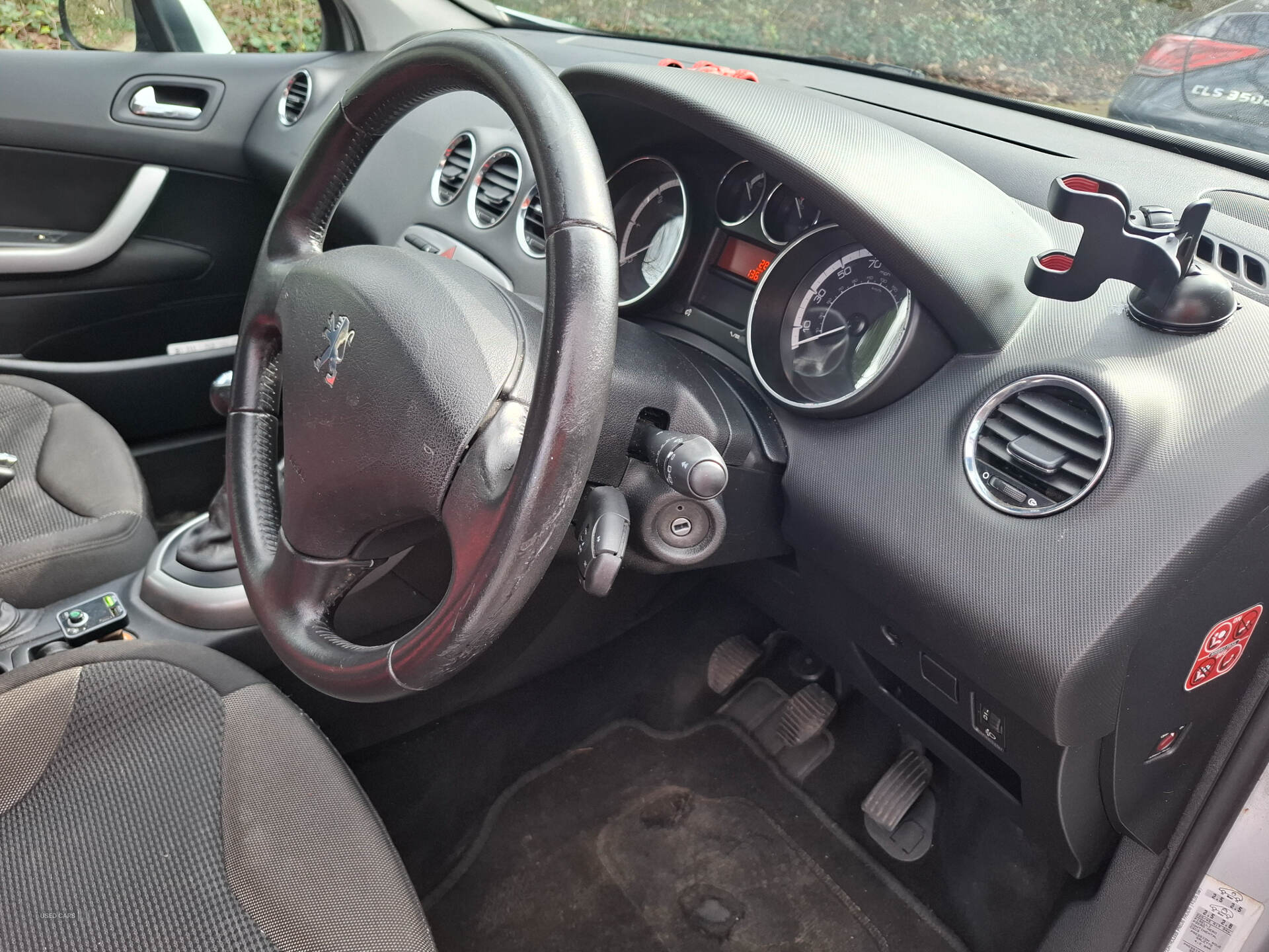 Jan 2009 Peugeot 308 1.6 HDi 110 Sport 5dr [6]