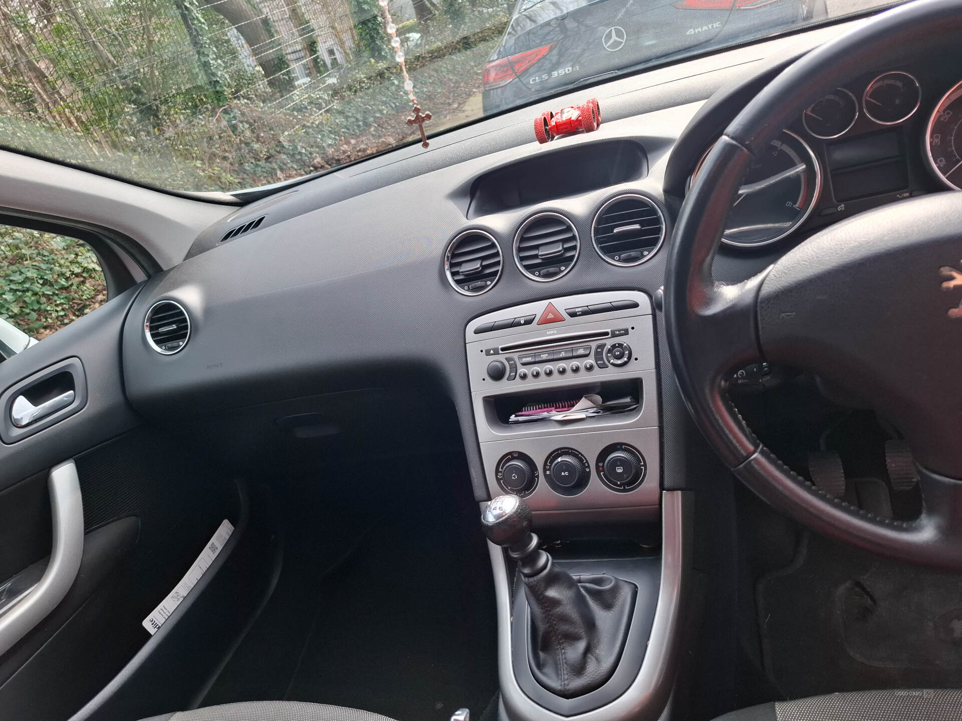 Jan 2009 Peugeot 308 1.6 HDi 110 Sport 5dr [6]