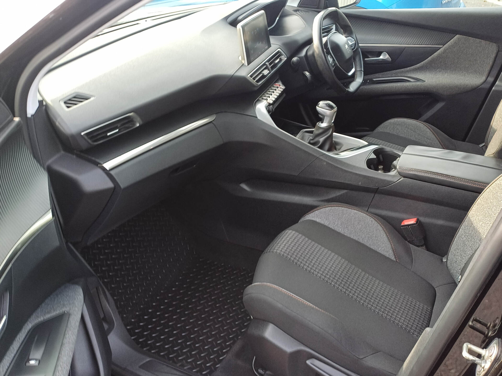 Jun 2017 Peugeot 3008 1.6 BlueHDi 120 Active 5dr