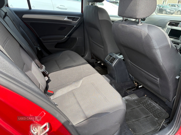 Volkswagen Golf DIESEL ESTATE in Antrim