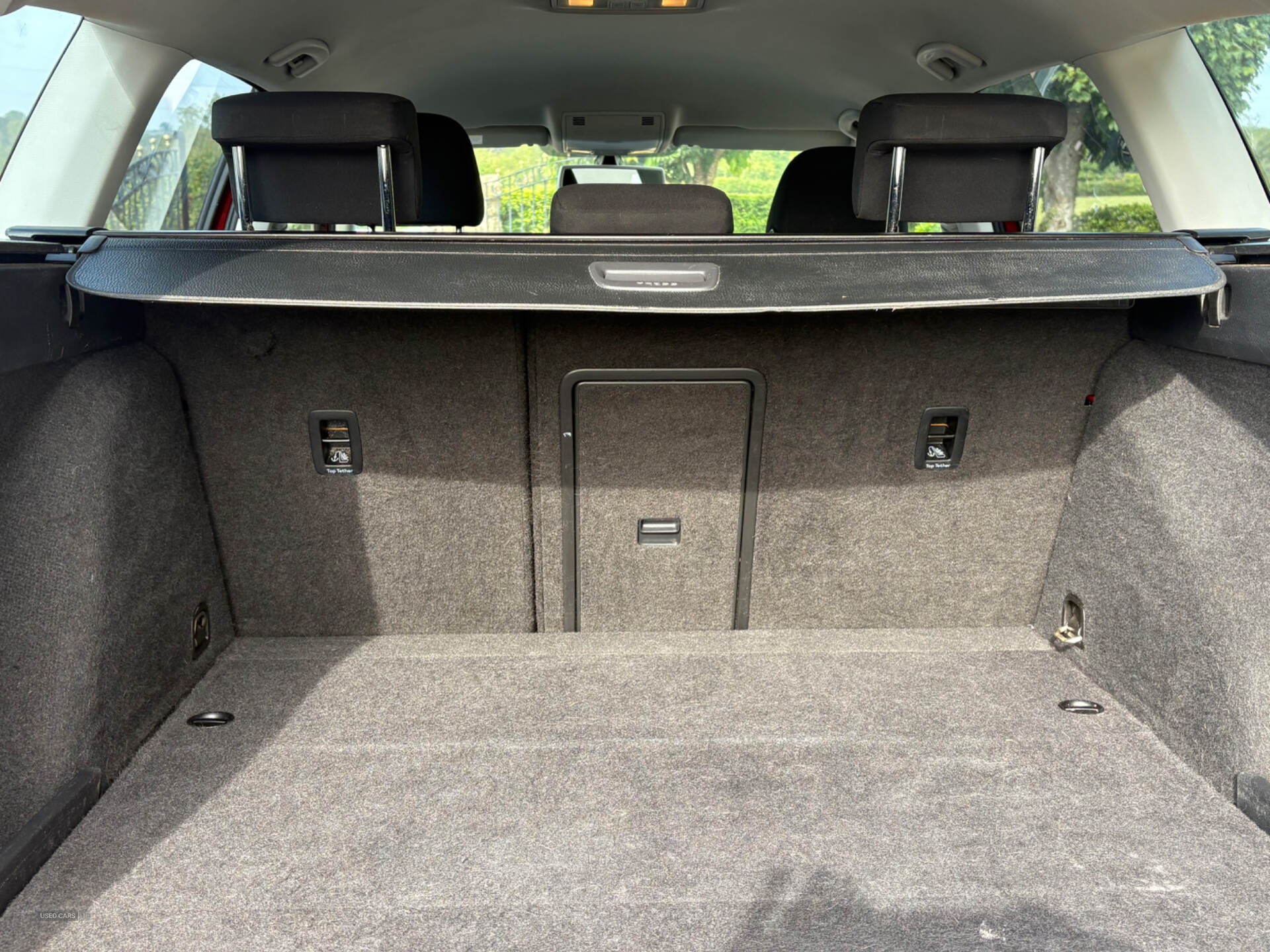 Volkswagen Golf DIESEL ESTATE in Antrim