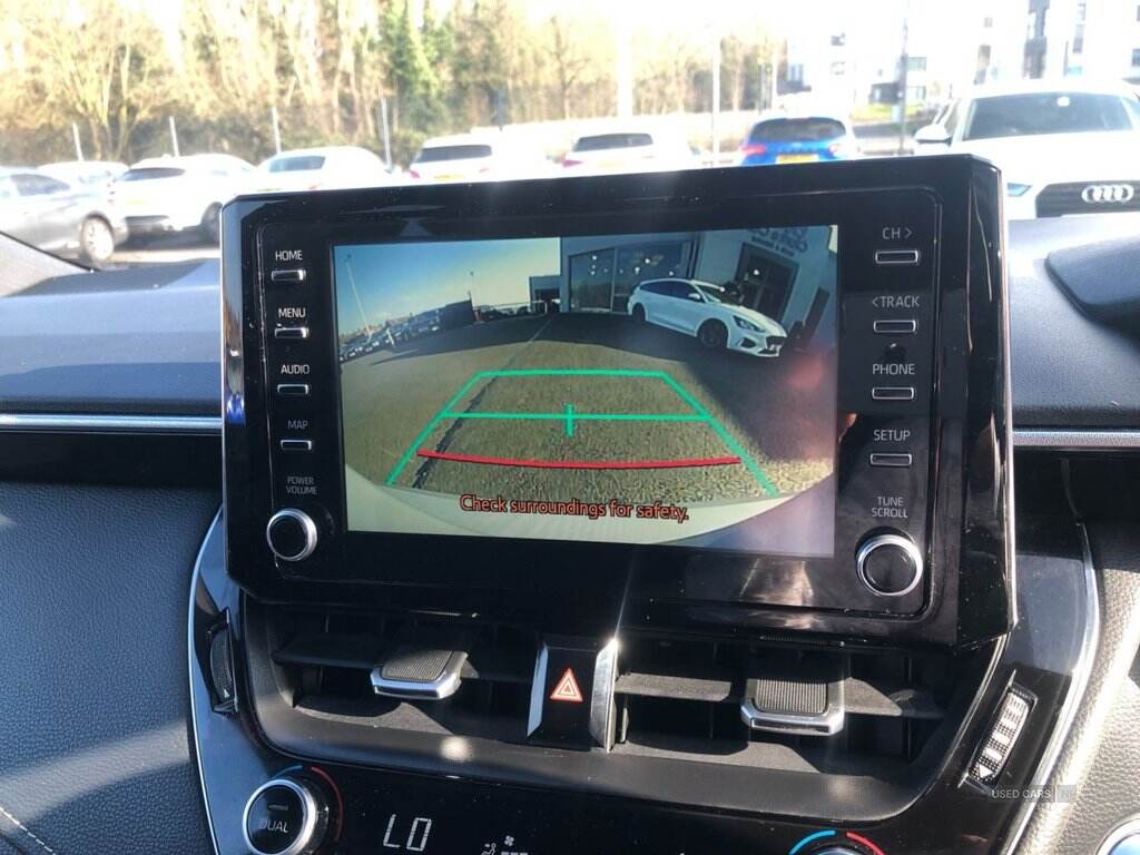 Dec 2021 Toyota Corolla 1.8 VVT-i Hybrid Design 5dr CVT