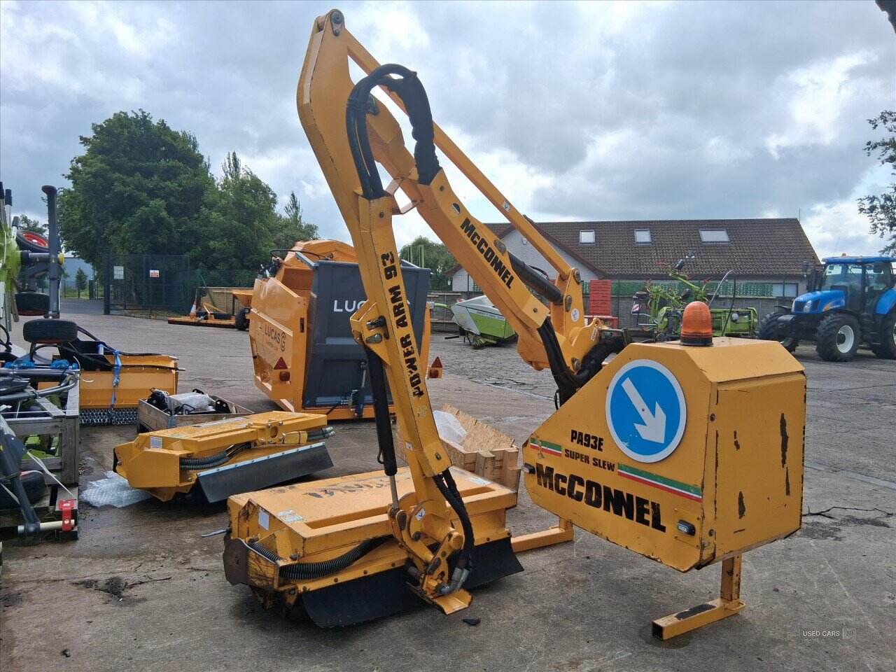 2010 McConnel PA93
