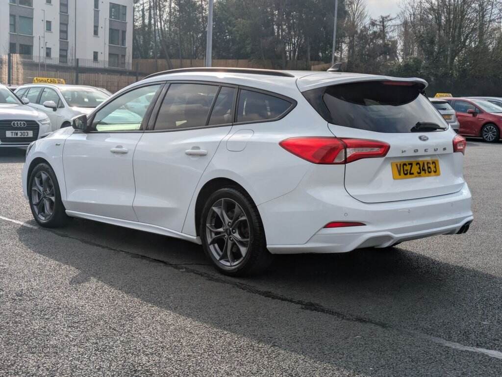 Oct 2021 Ford Focus 1.5 EcoBlue 120 ST-Line 5dr