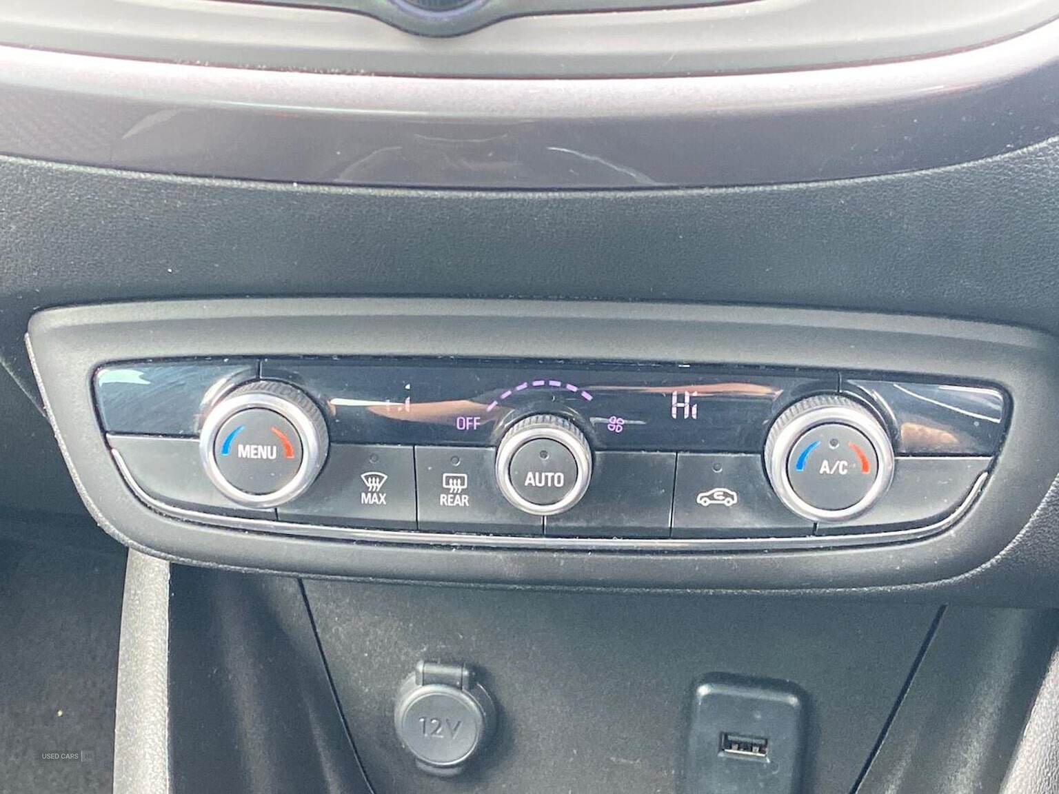 Jan 2019 Vauxhall Crossland X 1.2 Elite 5Dr