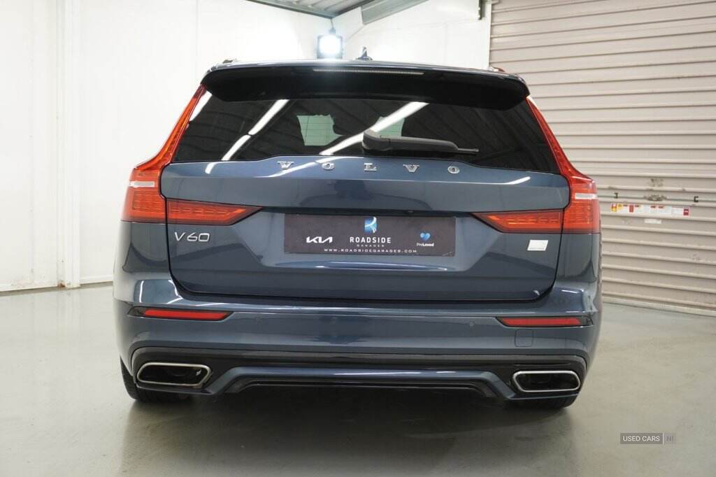 Mar 2021 Volvo V60 2.0 T6 Recharge PHEV R DESIGN 5dr AWD Auto