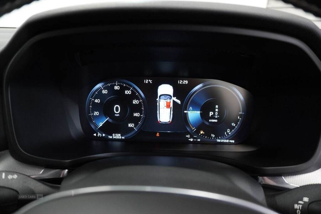 Mar 2021 Volvo V60 2.0 T6 Recharge PHEV R DESIGN 5dr AWD Auto
