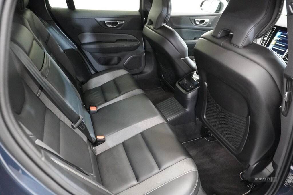Mar 2021 Volvo V60 2.0 T6 Recharge PHEV R DESIGN 5dr AWD Auto