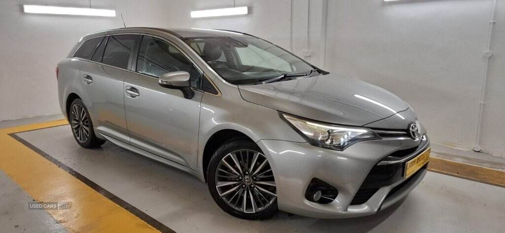 May 2017 Toyota Avensis 1.6D Design 5dr