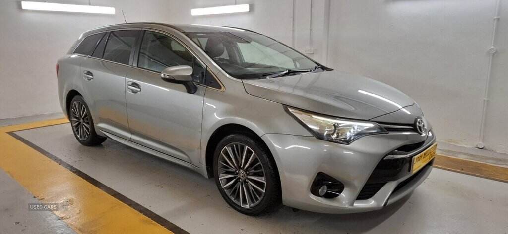 May 2017 Toyota Avensis 1.6D Design 5dr