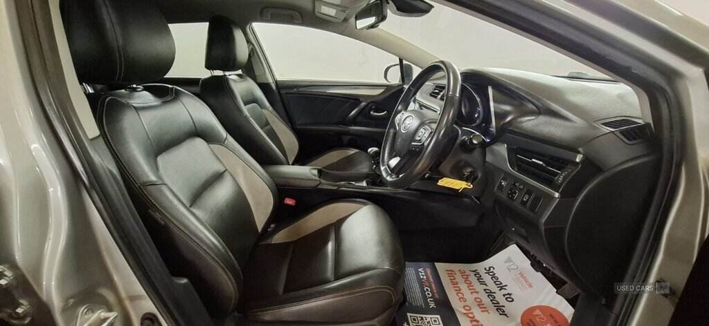 May 2017 Toyota Avensis 1.6D Design 5dr