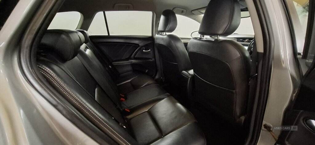 May 2017 Toyota Avensis 1.6D Design 5dr