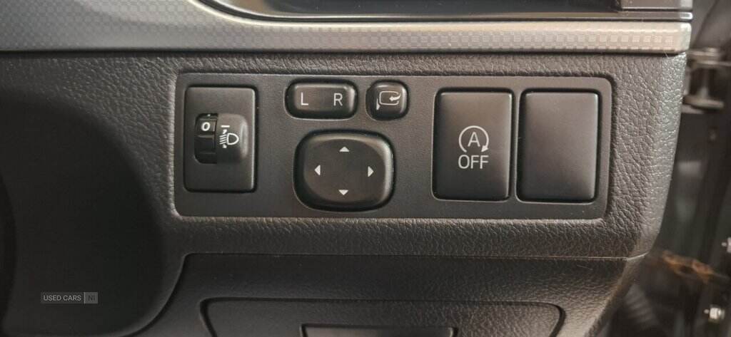 May 2017 Toyota Avensis 1.6D Design 5dr