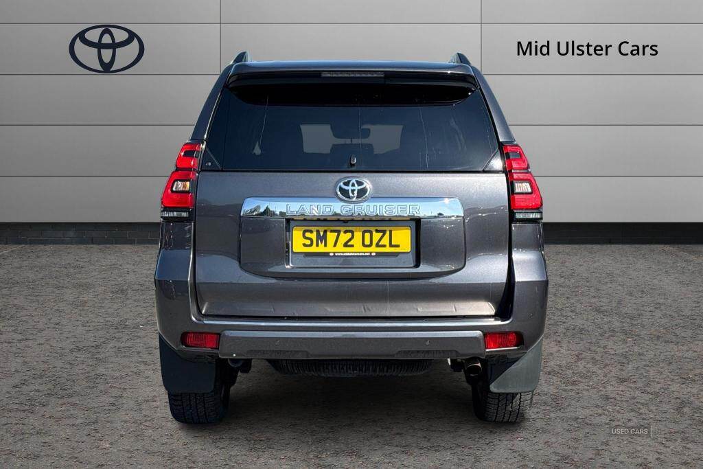 Jan 2023 Toyota Land Cruiser 2.8 D-4D 204 Invincible 5dr Auto 7 Seats