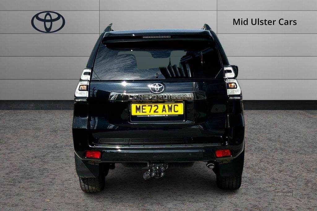 Sep 2022 Toyota Land Cruiser 2.8 D-4D 204 Invincible 5dr Auto 7 Seats [Sunroof]
