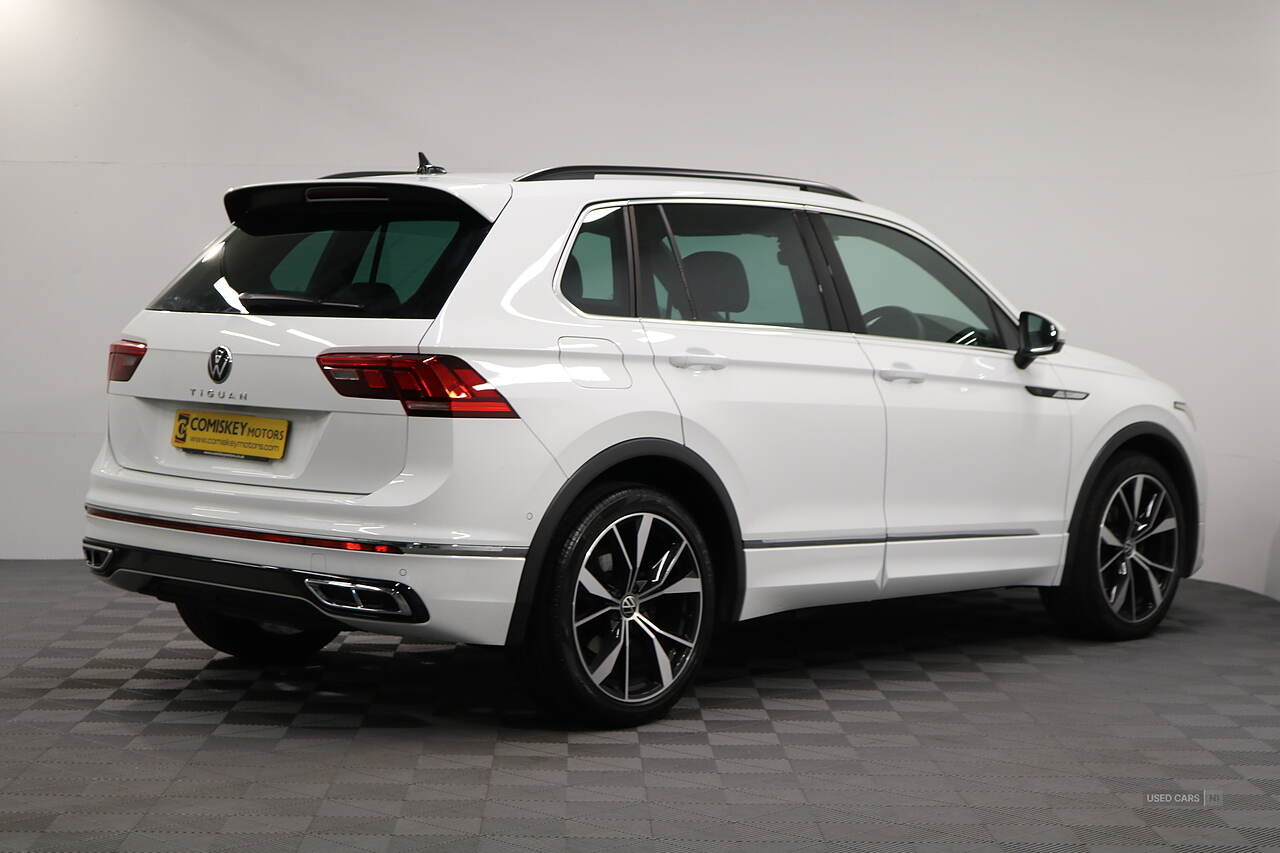 Dec 2021 Volkswagen Tiguan 2.0 TDI R-Line 5dr DSG