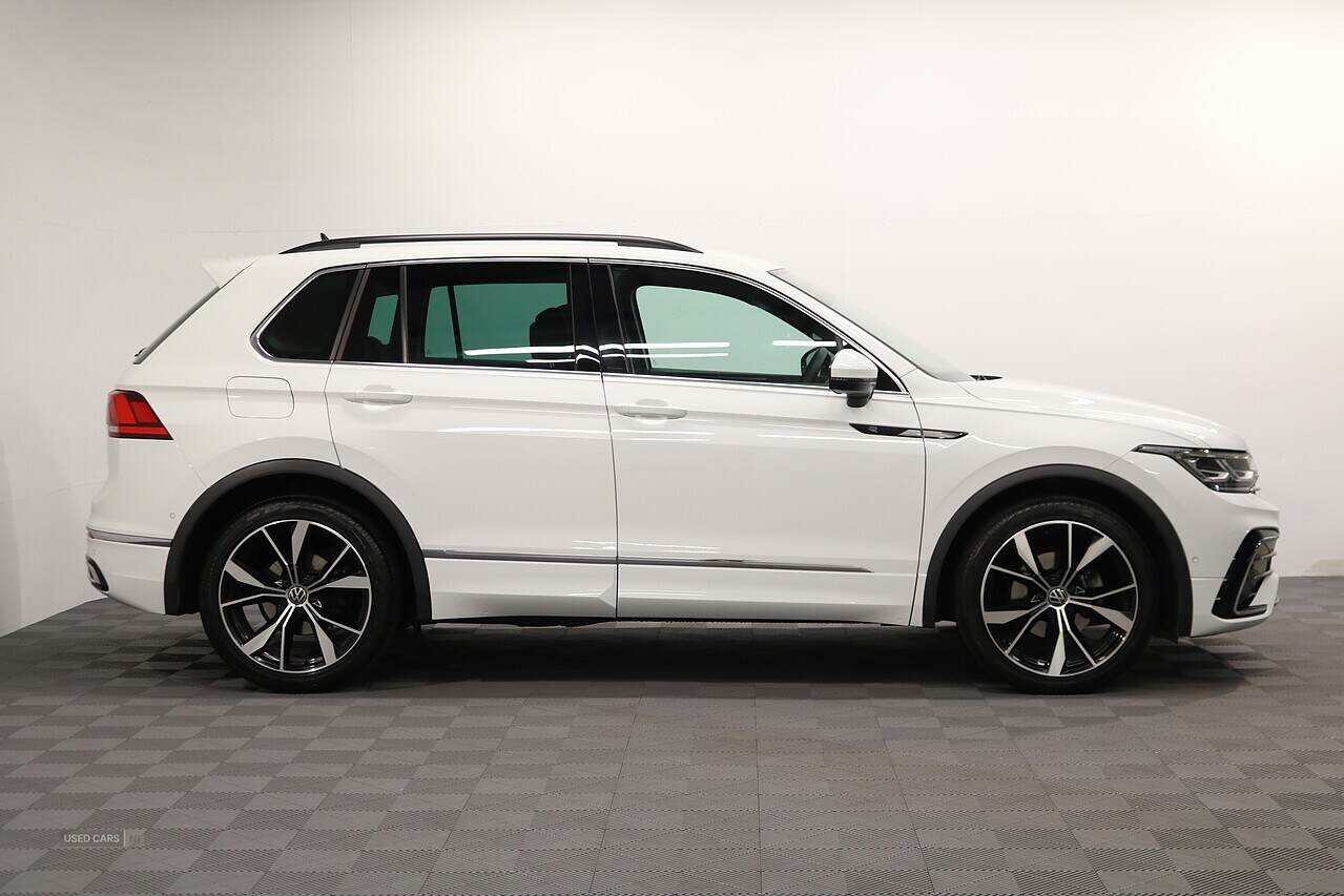 Dec 2021 Volkswagen Tiguan 2.0 TDI R-Line 5dr DSG
