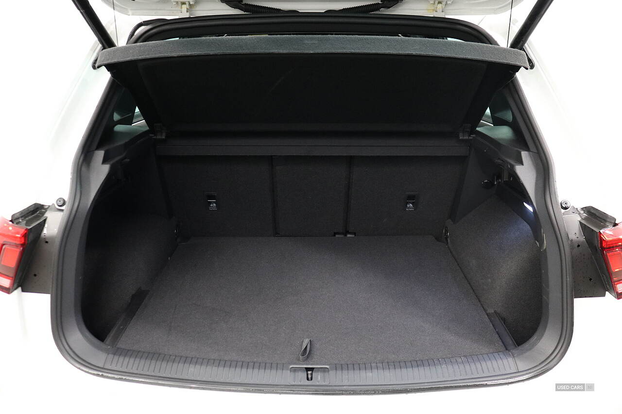 Dec 2021 Volkswagen Tiguan 2.0 TDI R-Line 5dr DSG