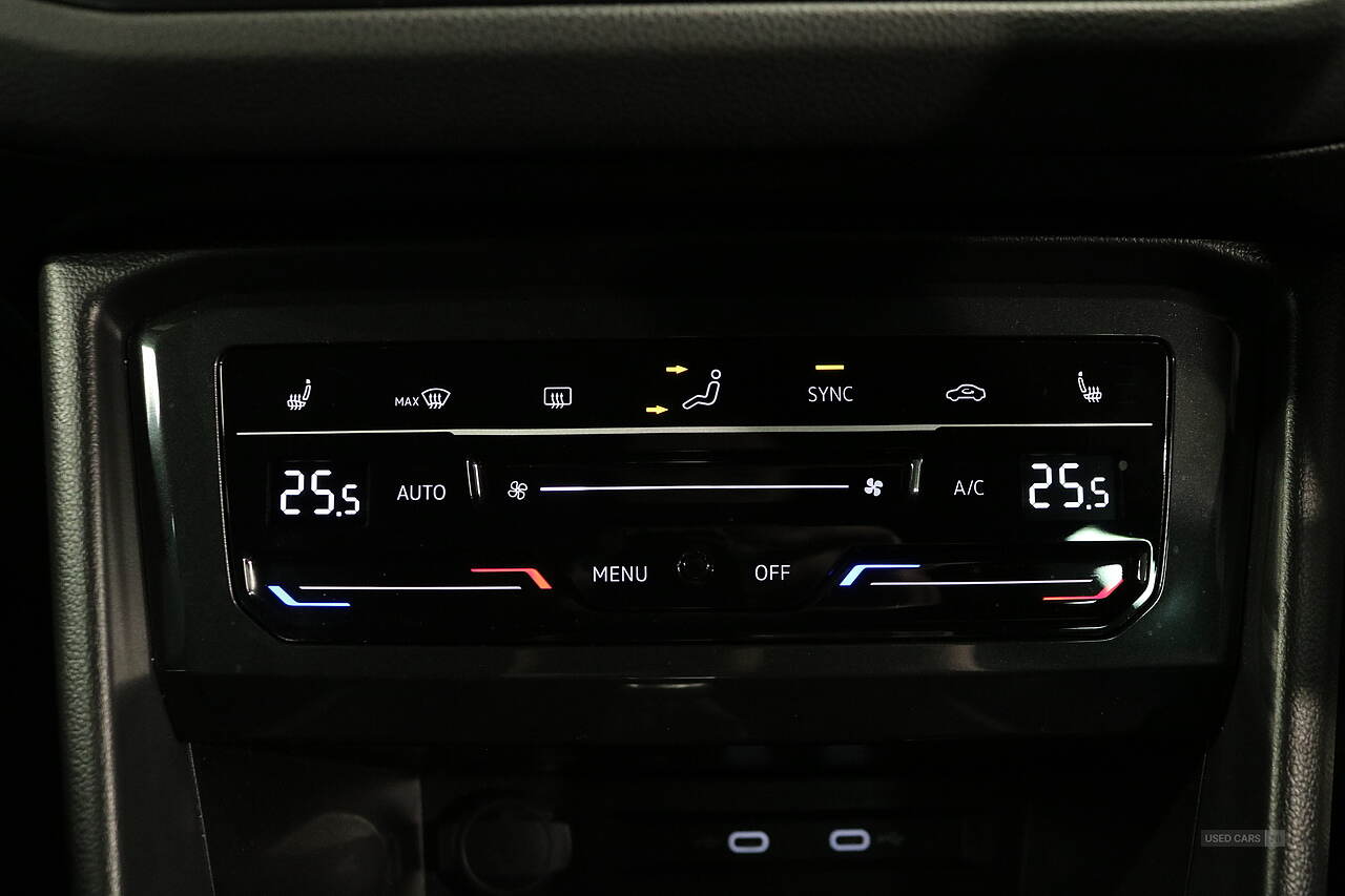 Dec 2021 Volkswagen Tiguan 2.0 TDI R-Line 5dr DSG
