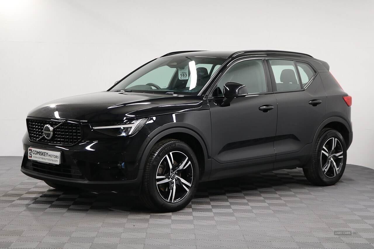 Apr 2023 Volvo XC40 2.0 B3P Plus Dark 5dr Auto
