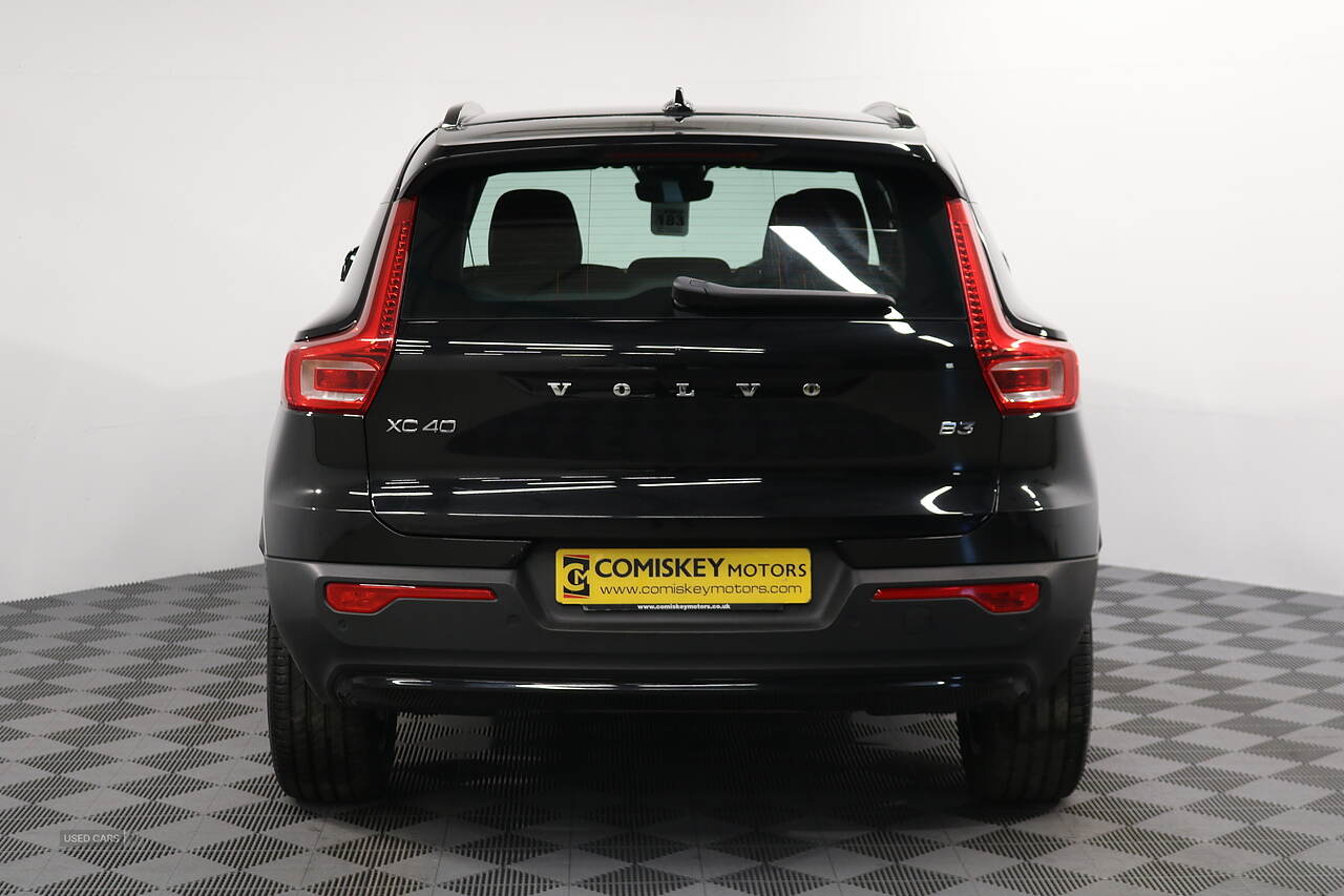 Apr 2023 Volvo XC40 2.0 B3P Plus Dark 5dr Auto