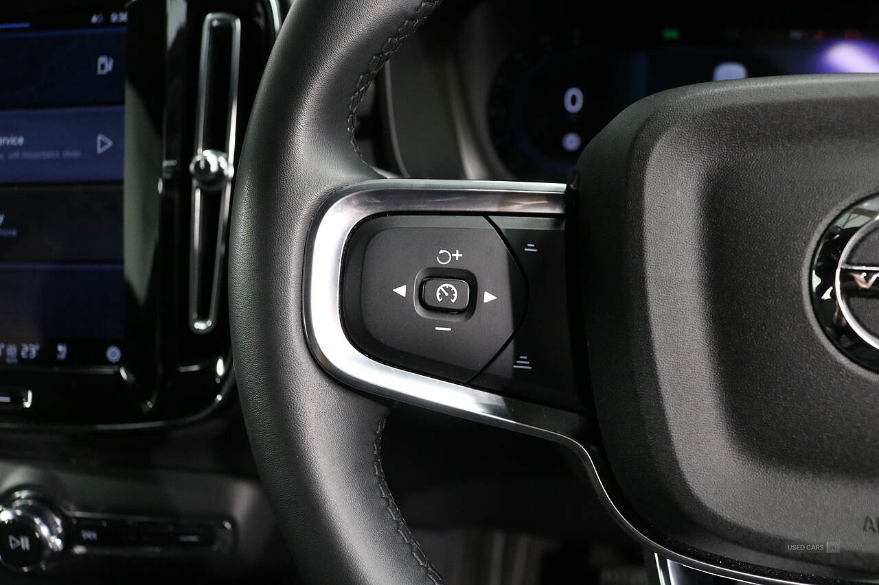 Apr 2023 Volvo XC40 2.0 B3P Plus Dark 5dr Auto
