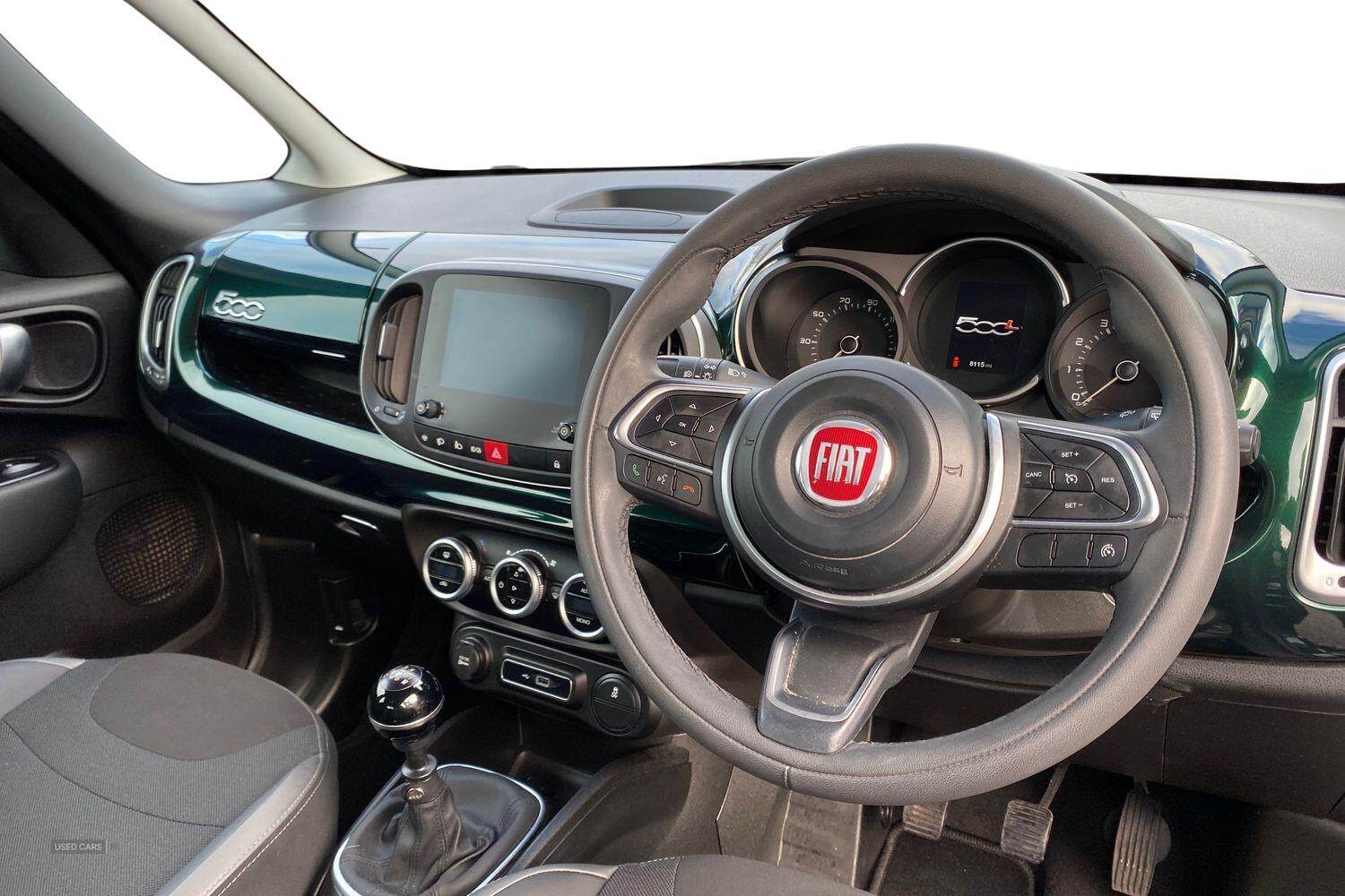 Mar 2021 Fiat 500L 1.4 Cross 5dr