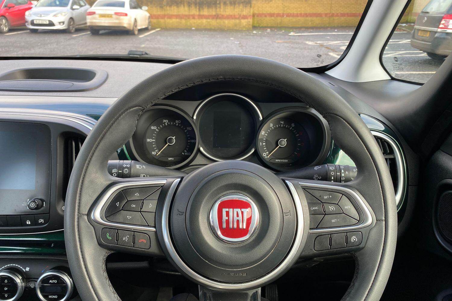 Mar 2021 Fiat 500L 1.4 Cross 5dr