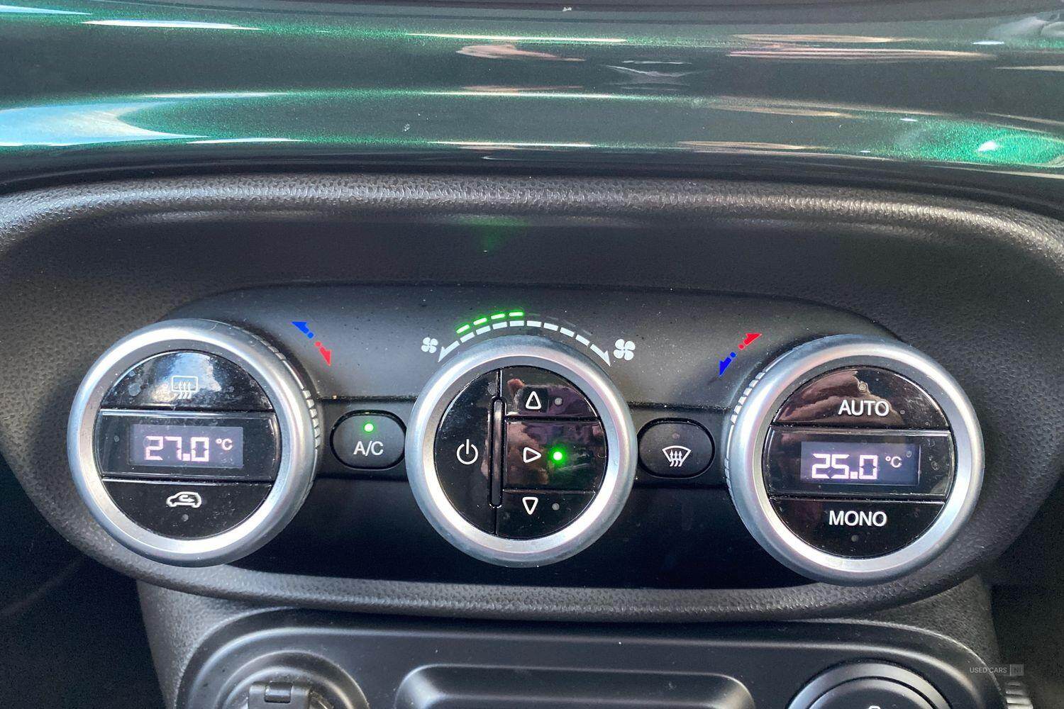 Mar 2021 Fiat 500L 1.4 Cross 5dr