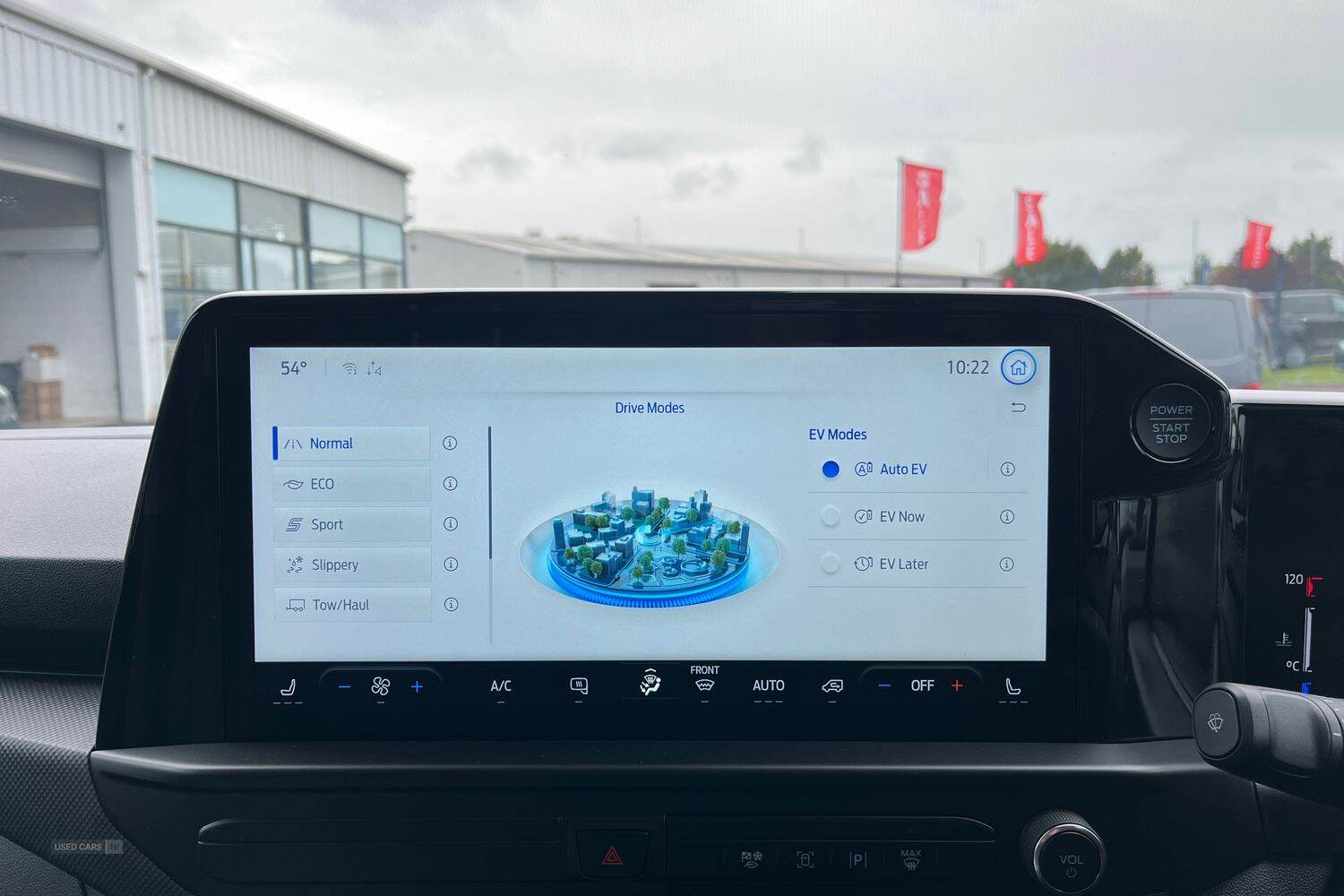 Ford Transit Custom 320 Limited AUTO L1 SWB 2.5 232PS PHEV CVT 6.2 FWD Low Roof, ANDROID AUTO - APPLE CAR PLAY, SAT NAV, IN STOCK