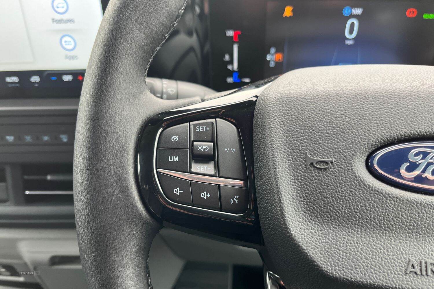 Ford Transit Custom 320 Limited AUTO L1 SWB 2.5 232PS PHEV CVT 6.2 FWD Low Roof, ANDROID AUTO - APPLE CAR PLAY, SAT NAV, IN STOCK