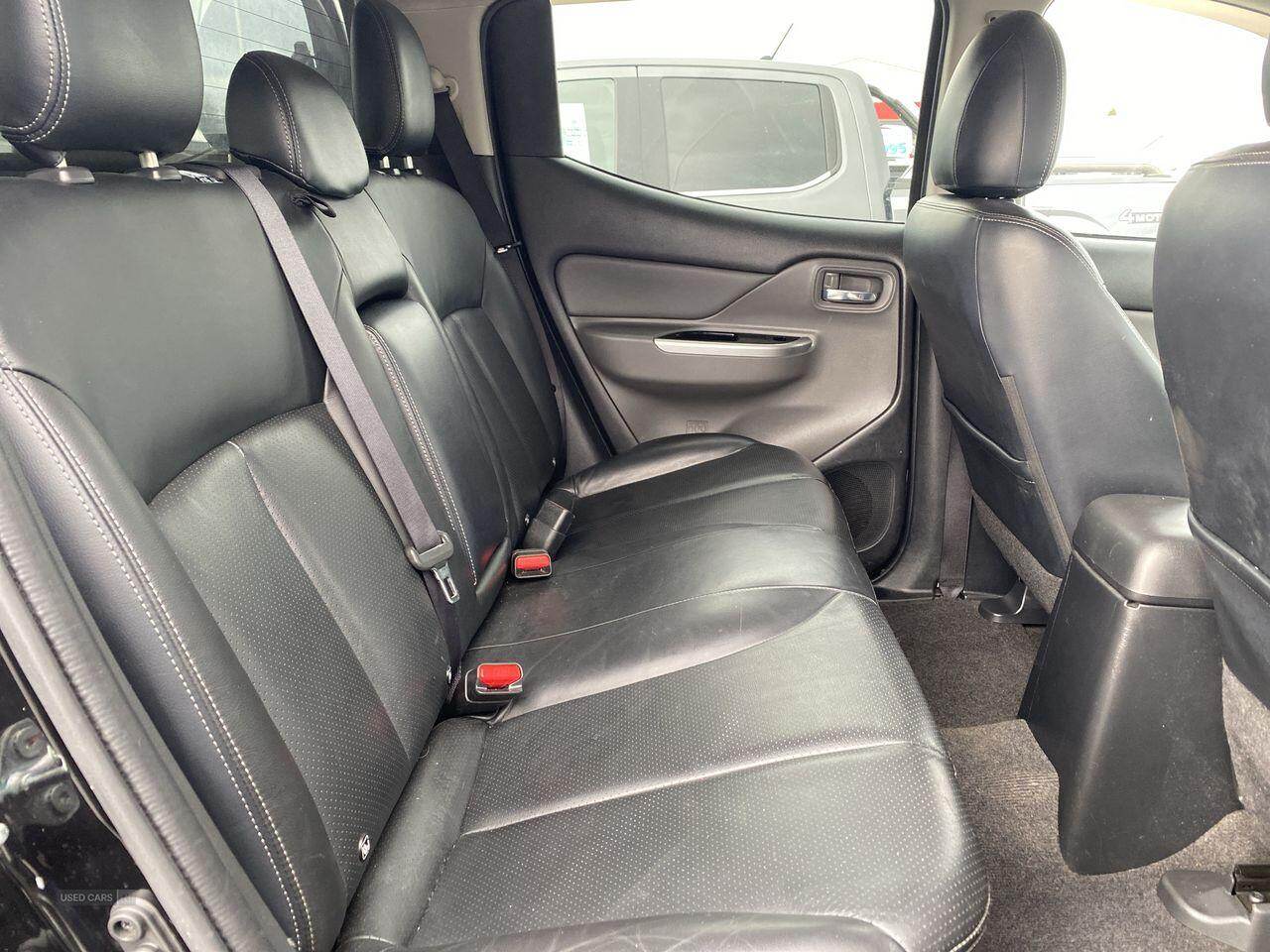 Oct 2018 Mitsubishi L200 Double Cab DI-D 178 Warrior 4WD Auto