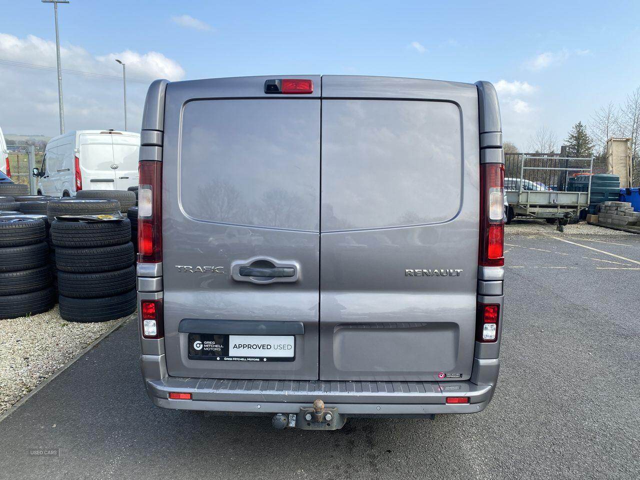 Jan 2019 Renault Trafic SL27 ENERGY dCi 125 Premier Edition Van