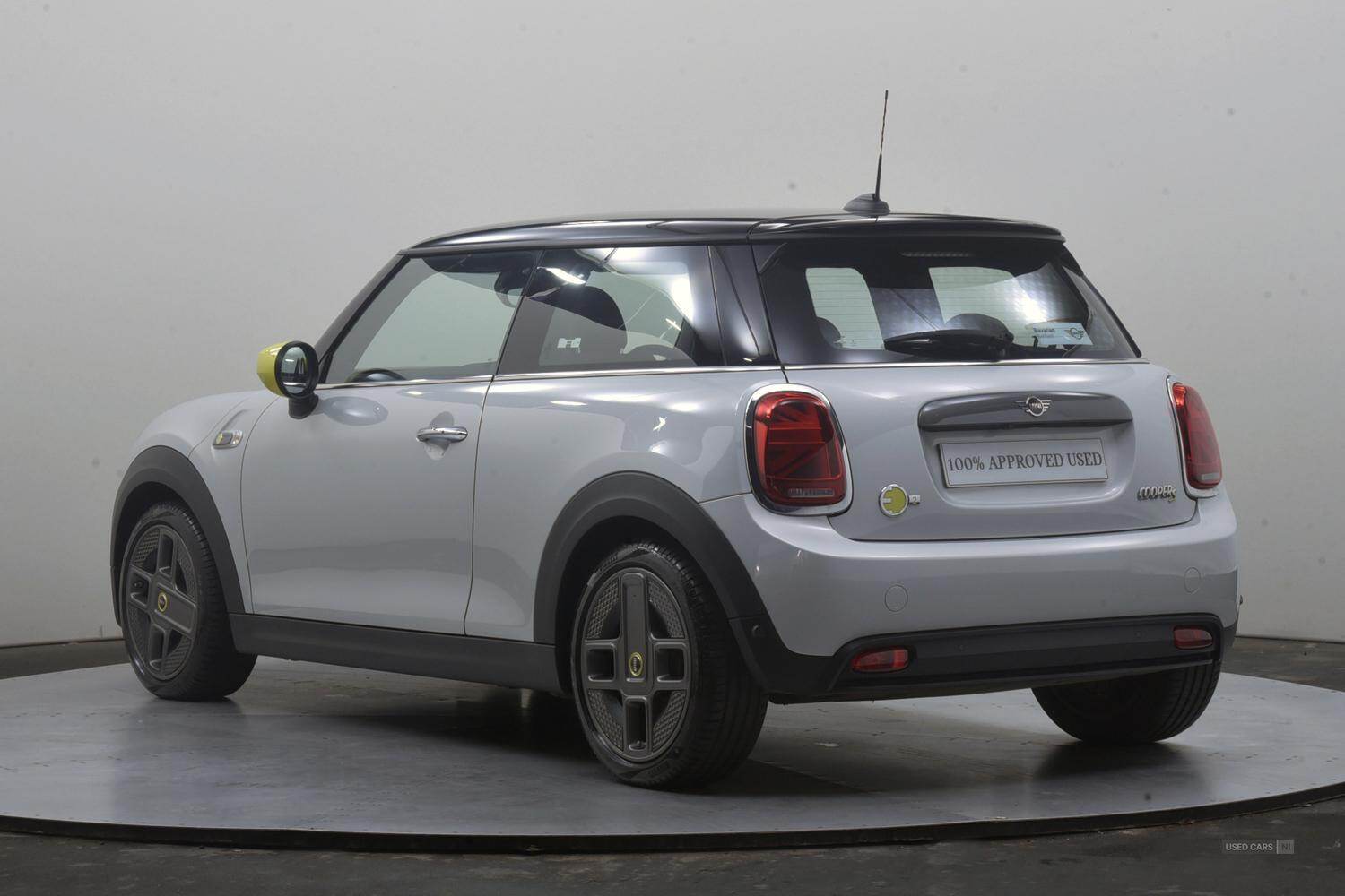 Mar 2021 MINI HATCHBACK 135kW Cooper S Level 2 33kWh 3dr Auto