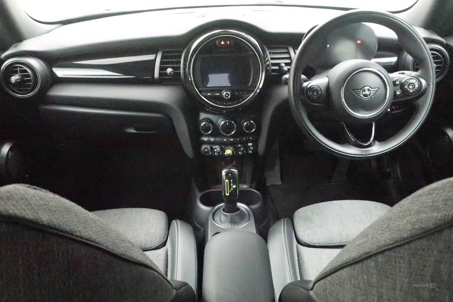 Mar 2021 MINI HATCHBACK 135kW Cooper S Level 2 33kWh 3dr Auto