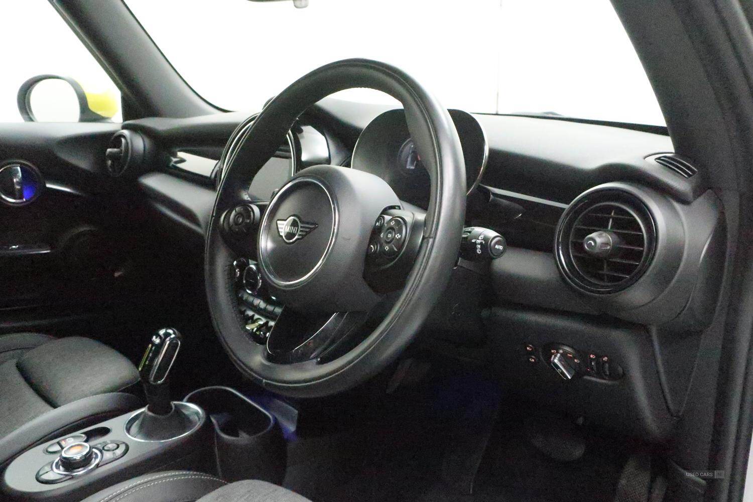 Mar 2021 MINI HATCHBACK 135kW Cooper S Level 2 33kWh 3dr Auto