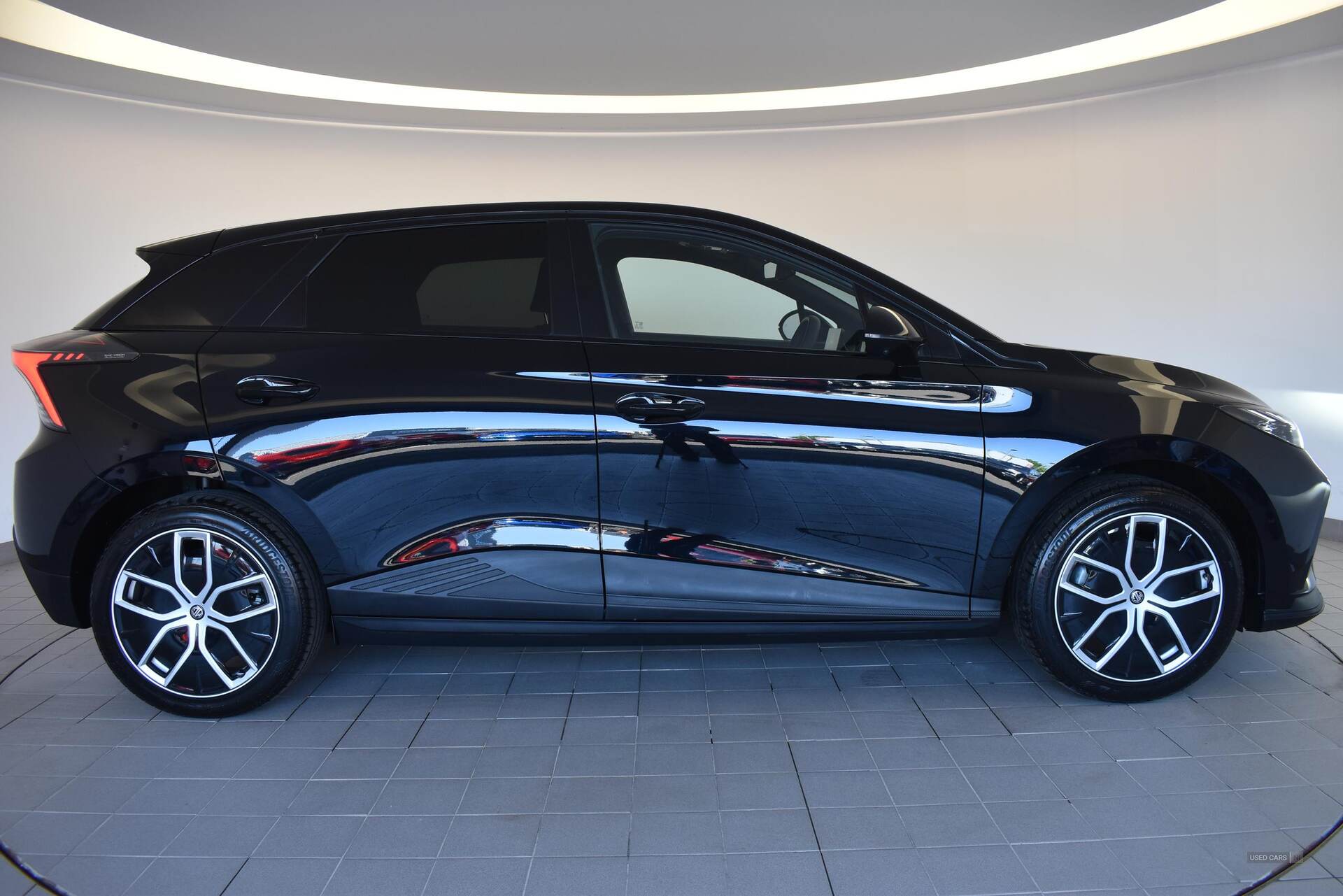  2024 MG MG4 150kW Trophy EV Long Range 64kWh 5dr Auto