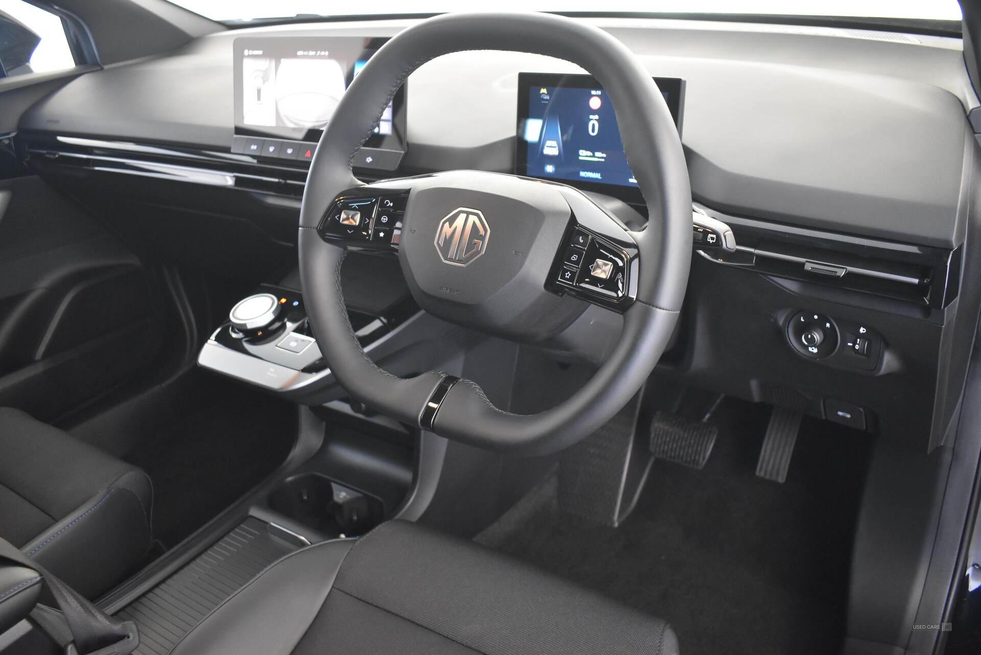  2024 MG MG4 150kW Trophy EV Long Range 64kWh 5dr Auto