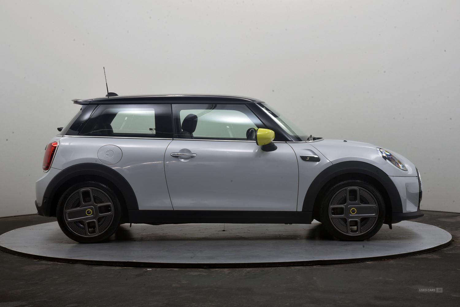 Sep 2021 MINI HATCHBACK 135kW Cooper S Level 2 33kWh 3dr Auto