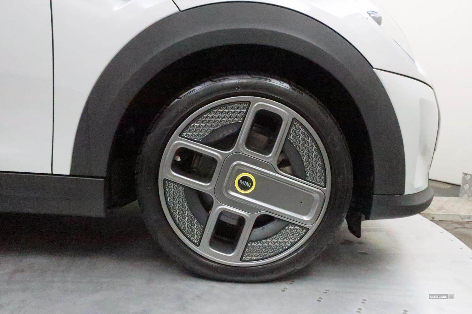 Sep 2021 MINI HATCHBACK 135kW Cooper S Level 2 33kWh 3dr Auto