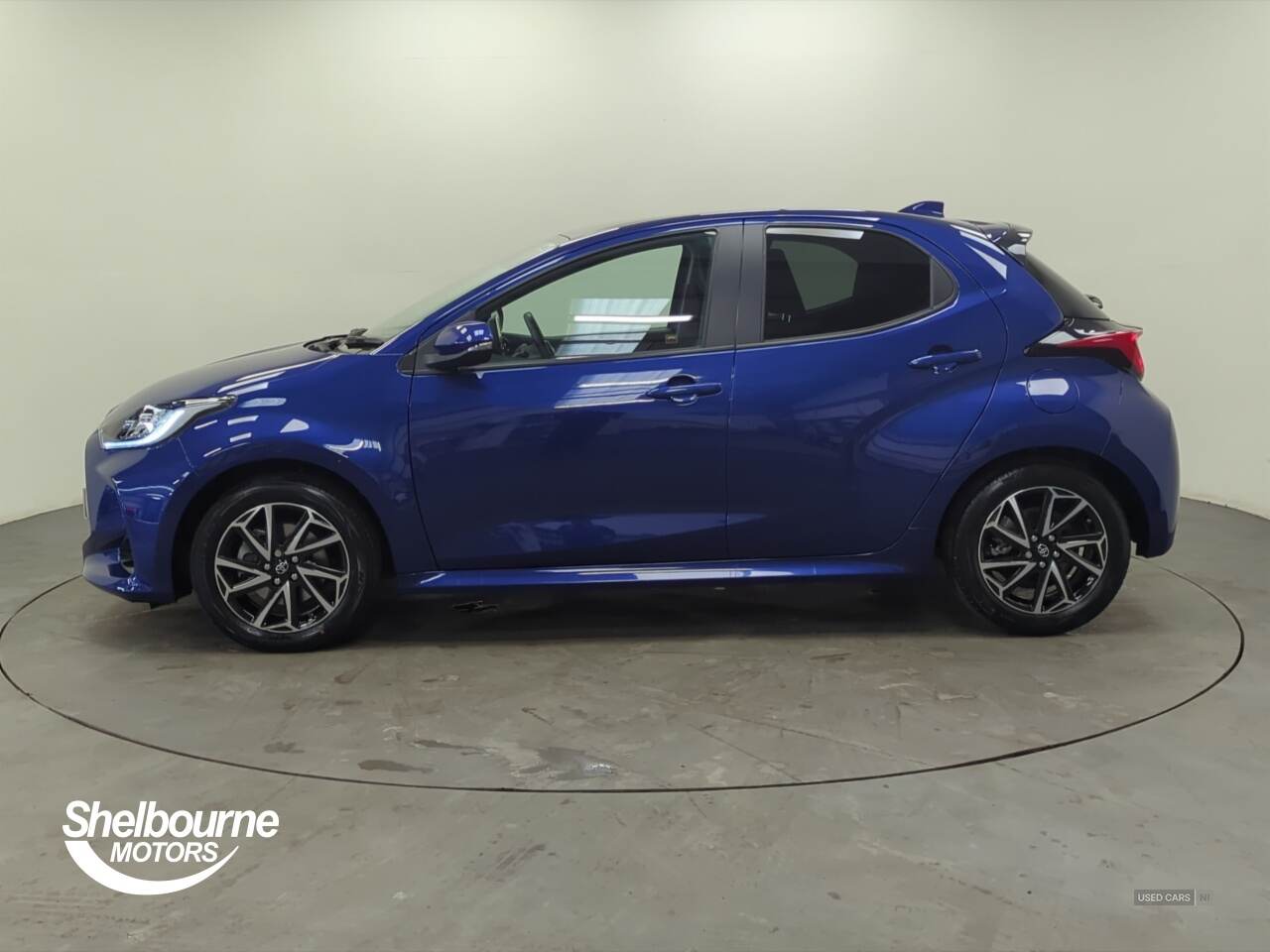 Jul 2023 Toyota Yaris 1.5 Hybrid Design 5dr CVT
