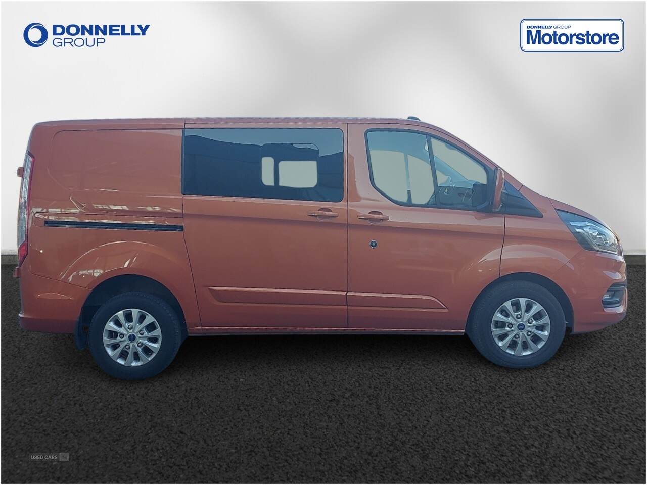 Feb 2022 Ford Transit Custom 2.0 EcoBlue 185ps Low Roof D/Cab Limited Van Auto