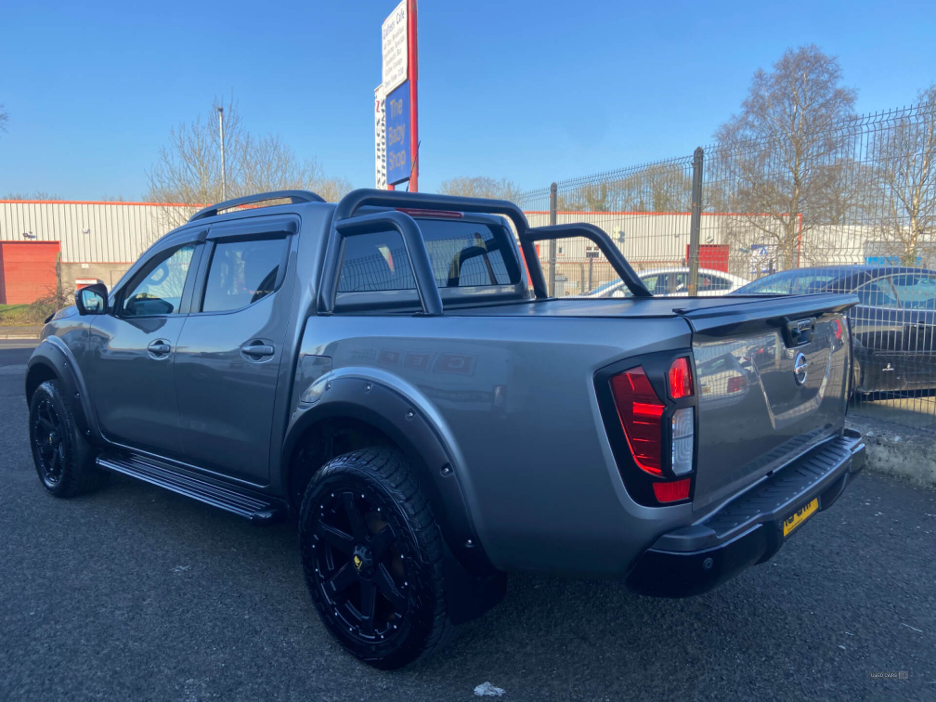 Mar 2018 Nissan Navara Double Cab Pick Up Tekna 2.3dCi 190 4WD