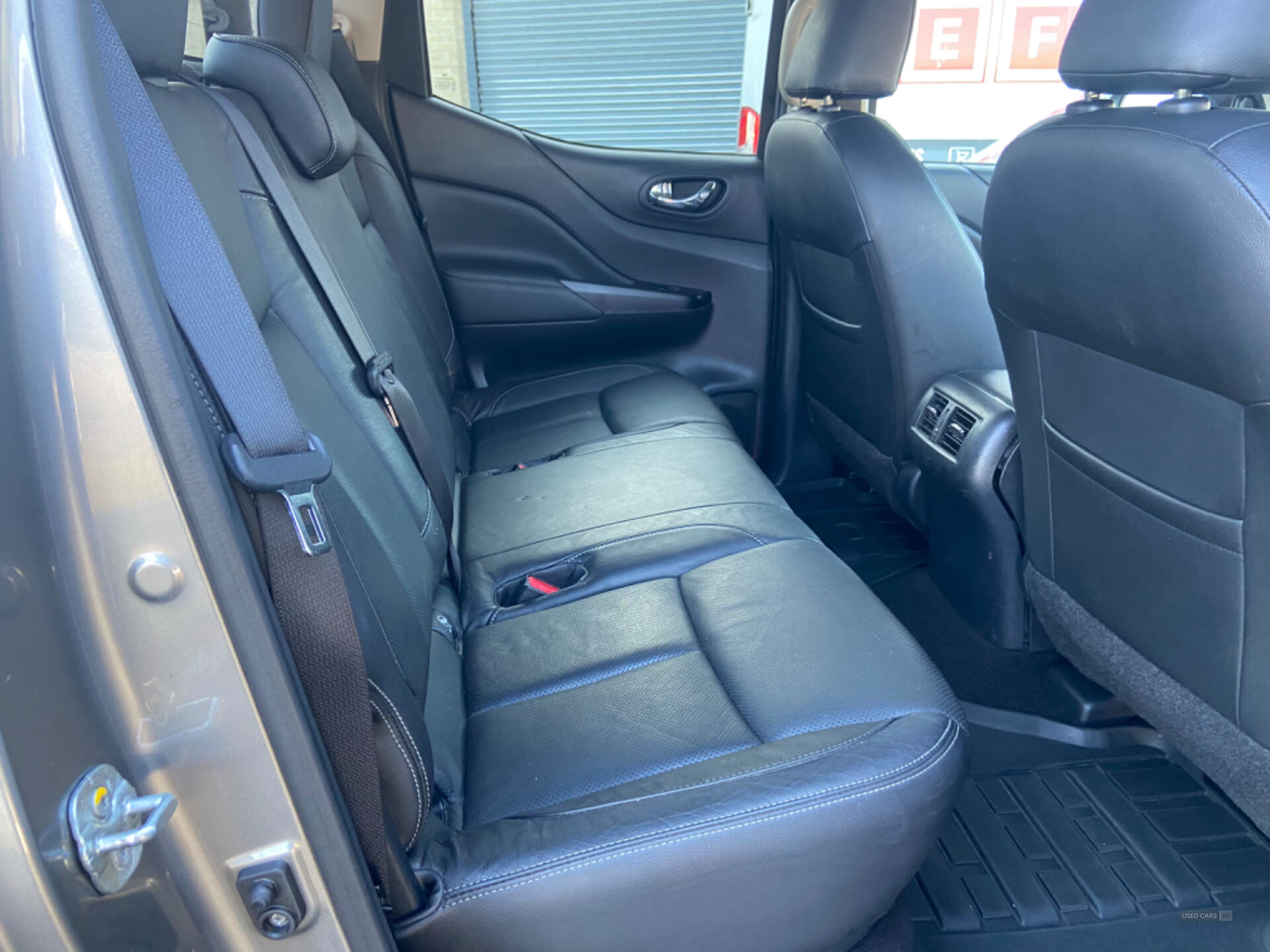 Mar 2018 Nissan Navara Double Cab Pick Up Tekna 2.3dCi 190 4WD