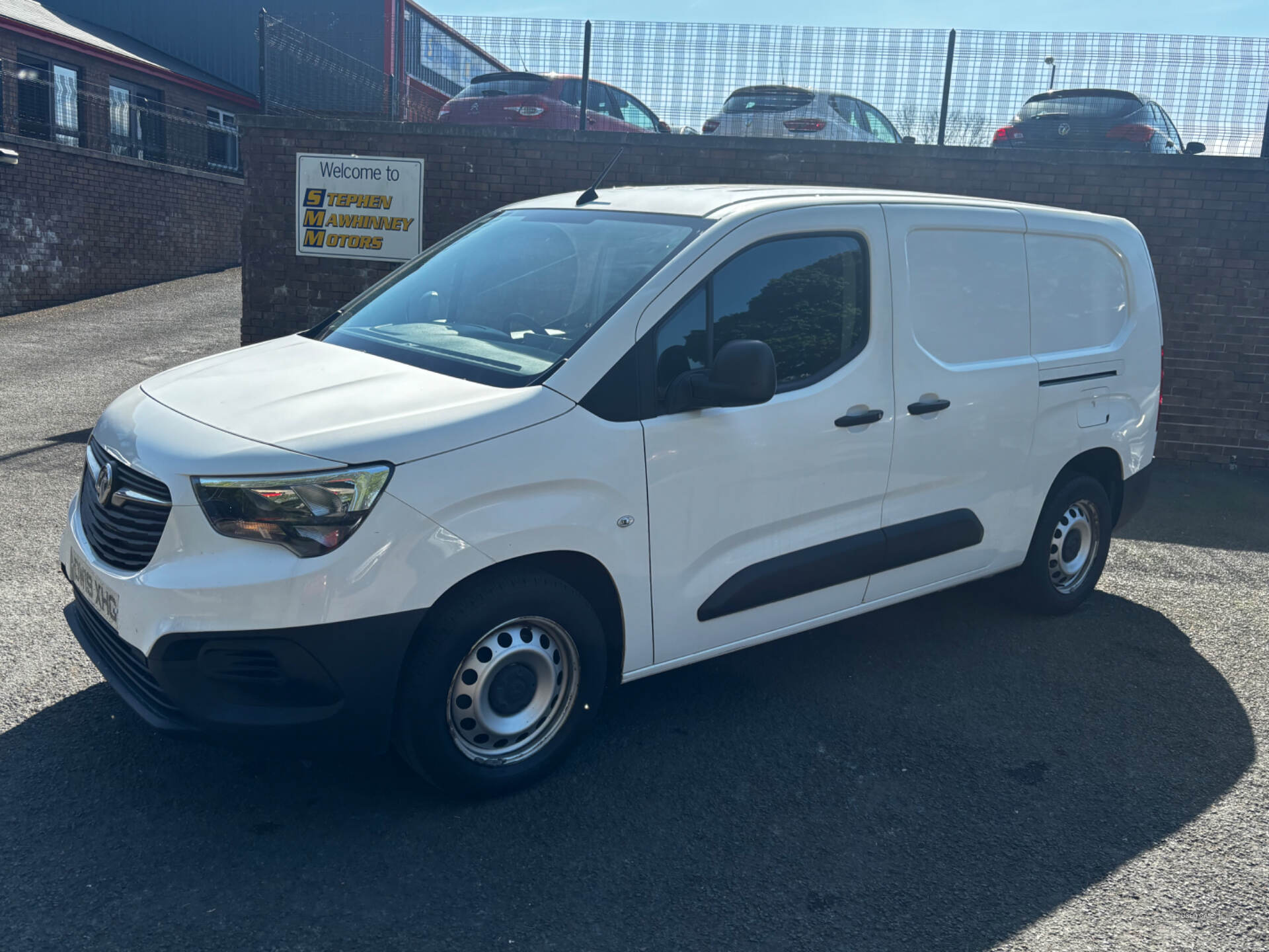 Jul 2019 Vauxhall Combo 2300 1.5 Turbo D 100ps H1 Edition Van