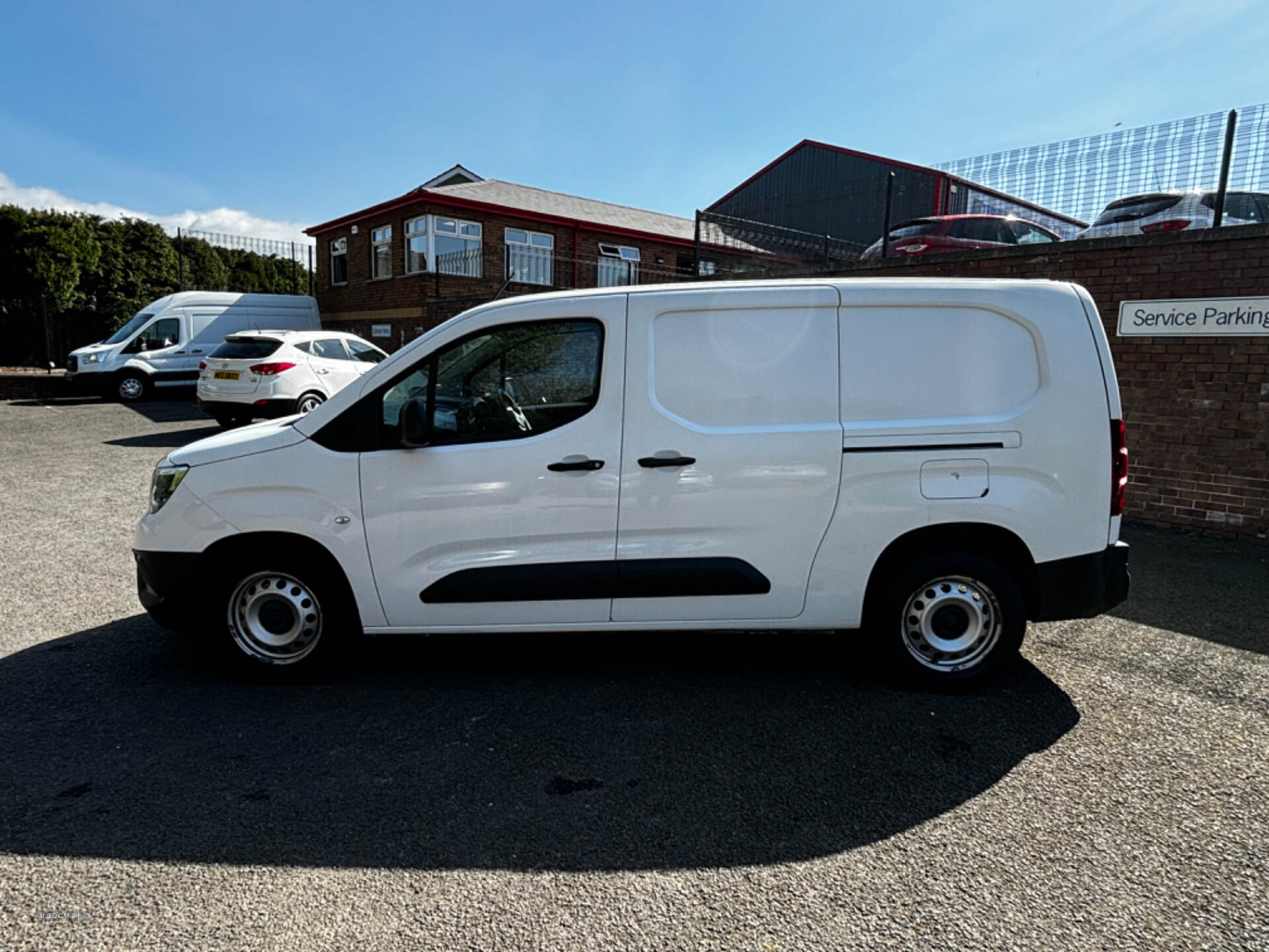 Jul 2019 Vauxhall Combo 2300 1.5 Turbo D 100ps H1 Edition Van