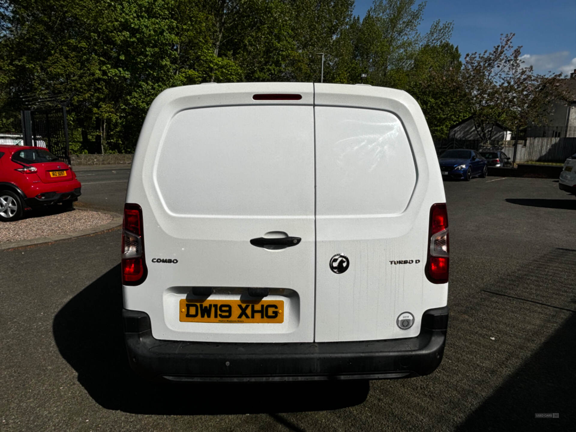 Jul 2019 Vauxhall Combo 2300 1.5 Turbo D 100ps H1 Edition Van