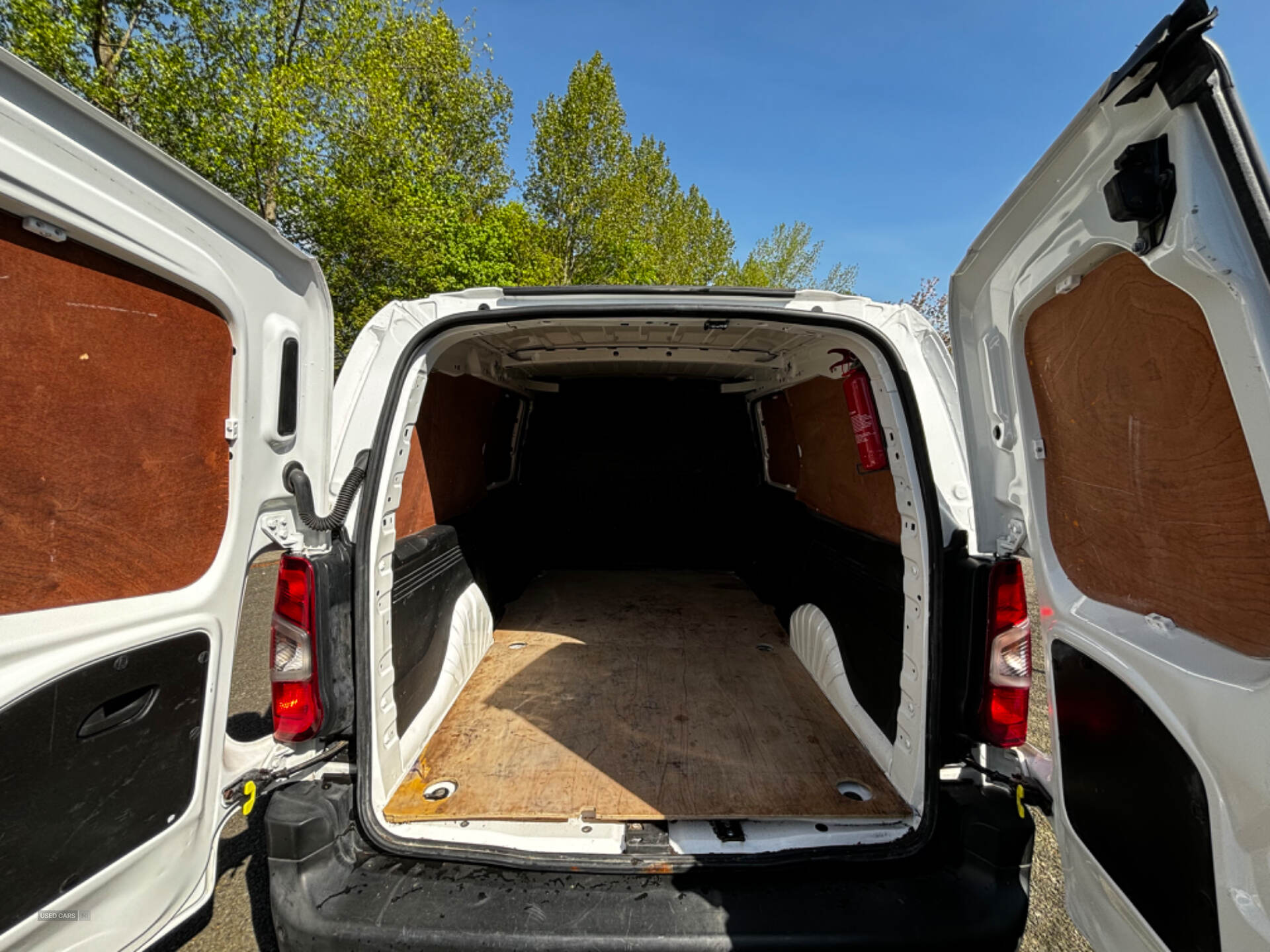 Jul 2019 Vauxhall Combo 2300 1.5 Turbo D 100ps H1 Edition Van