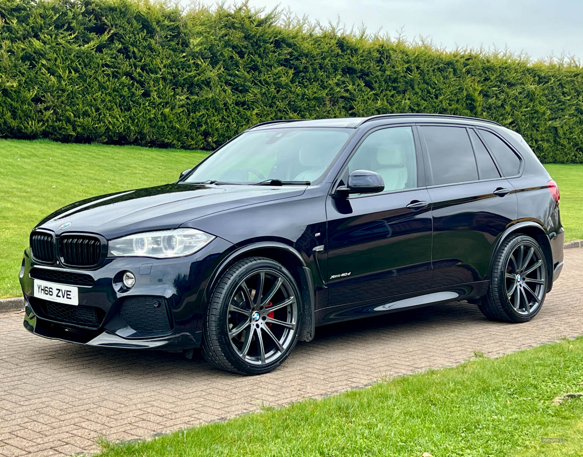 Oct 2016 BMW X5 xDrive40d M Sport 5dr Auto [7 Seat]
