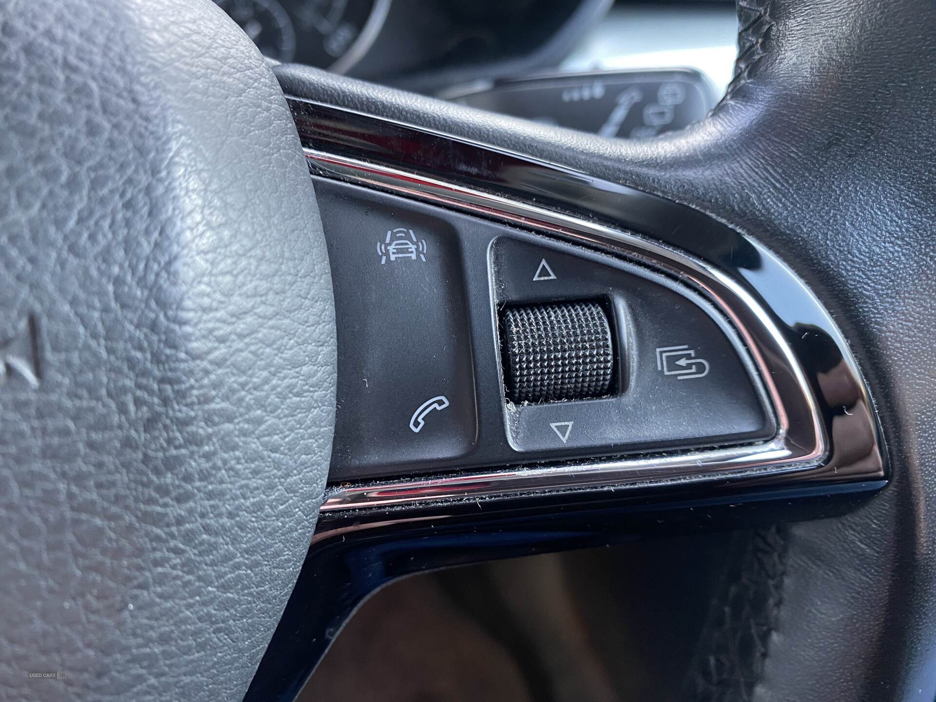 Nov 2017 Skoda Superb 2.0 TDI CR SE Technology 5dr